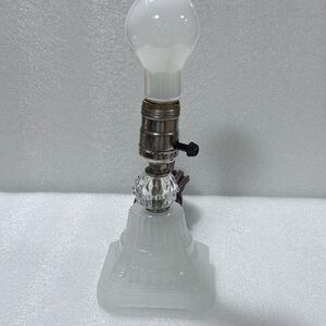 Vintage 1930s HouzeX Art Deco Skyscraper Boudoir Lamp Frosted Glass Base